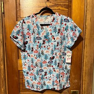 Scrubin Scrub Top Christmas Cat Kitty NWT Size Large